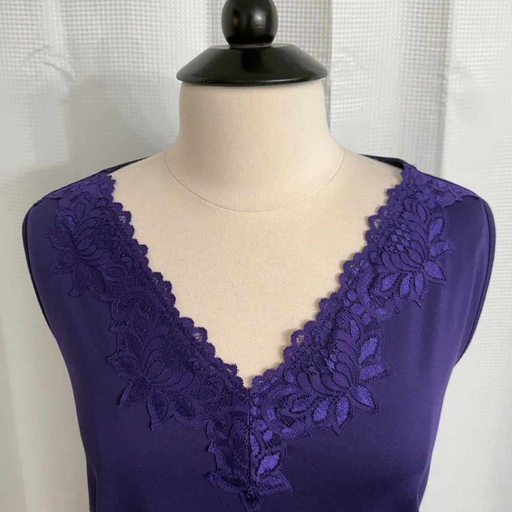 Maggie Barnes for Catherine Women's Lace V-Neck Shell/Tank Top - Picture 2 of 5